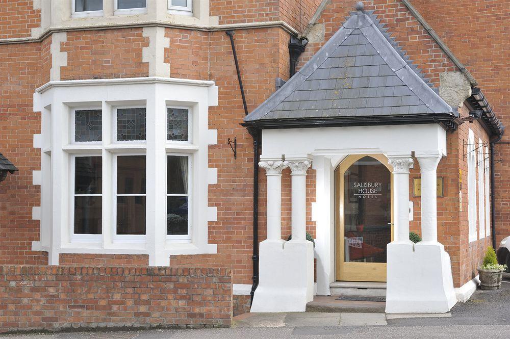Taunton Town House Villa Exterior photo